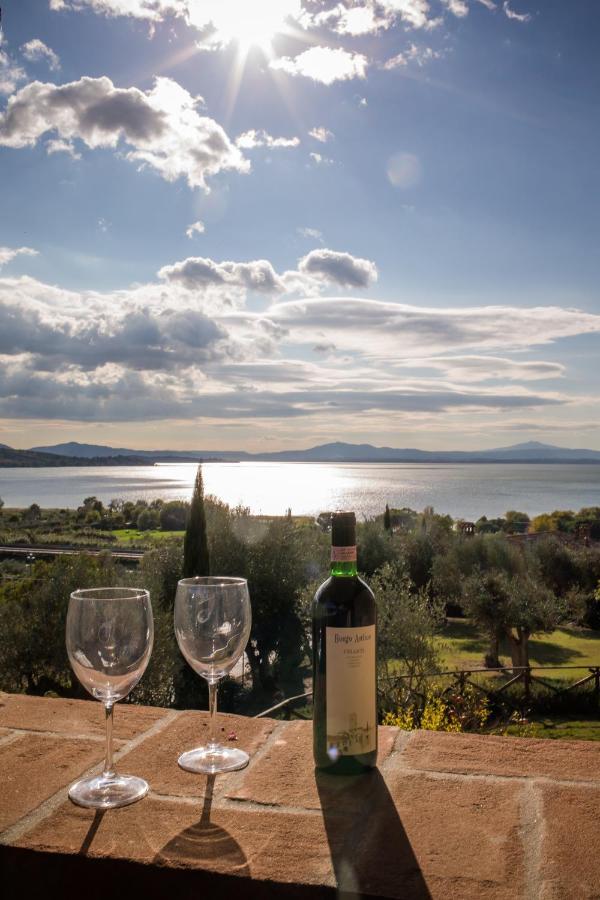 Villa Dei Tramonti Passignano sul Trasimeno Luaran gambar