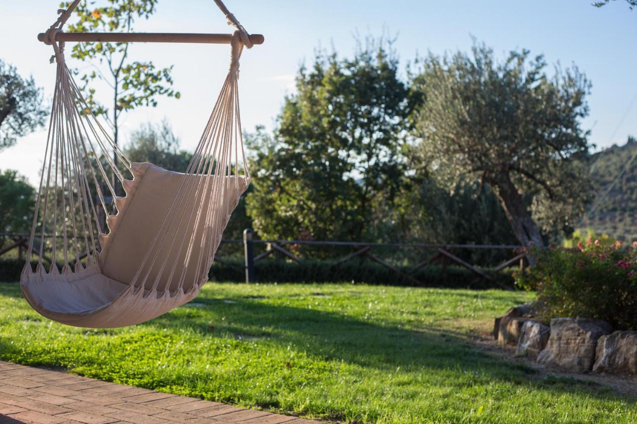 Villa Dei Tramonti Passignano sul Trasimeno Luaran gambar